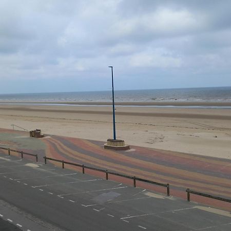 Appartement Bray-Dunes, 3 Pieces, 4 Personnes - Fr-1-661-2 المظهر الخارجي الصورة